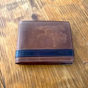 Brown Fossil wallet. So much storage.